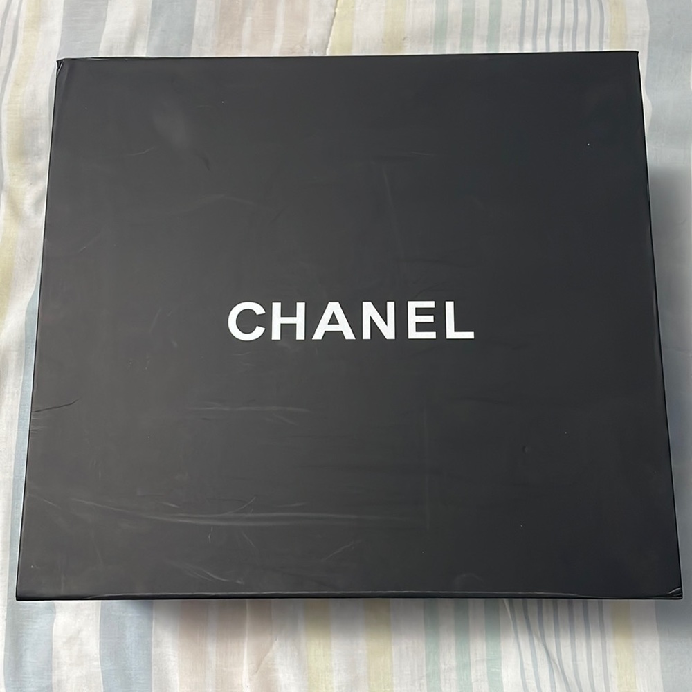 Large chanel bag box with ribbon and flower